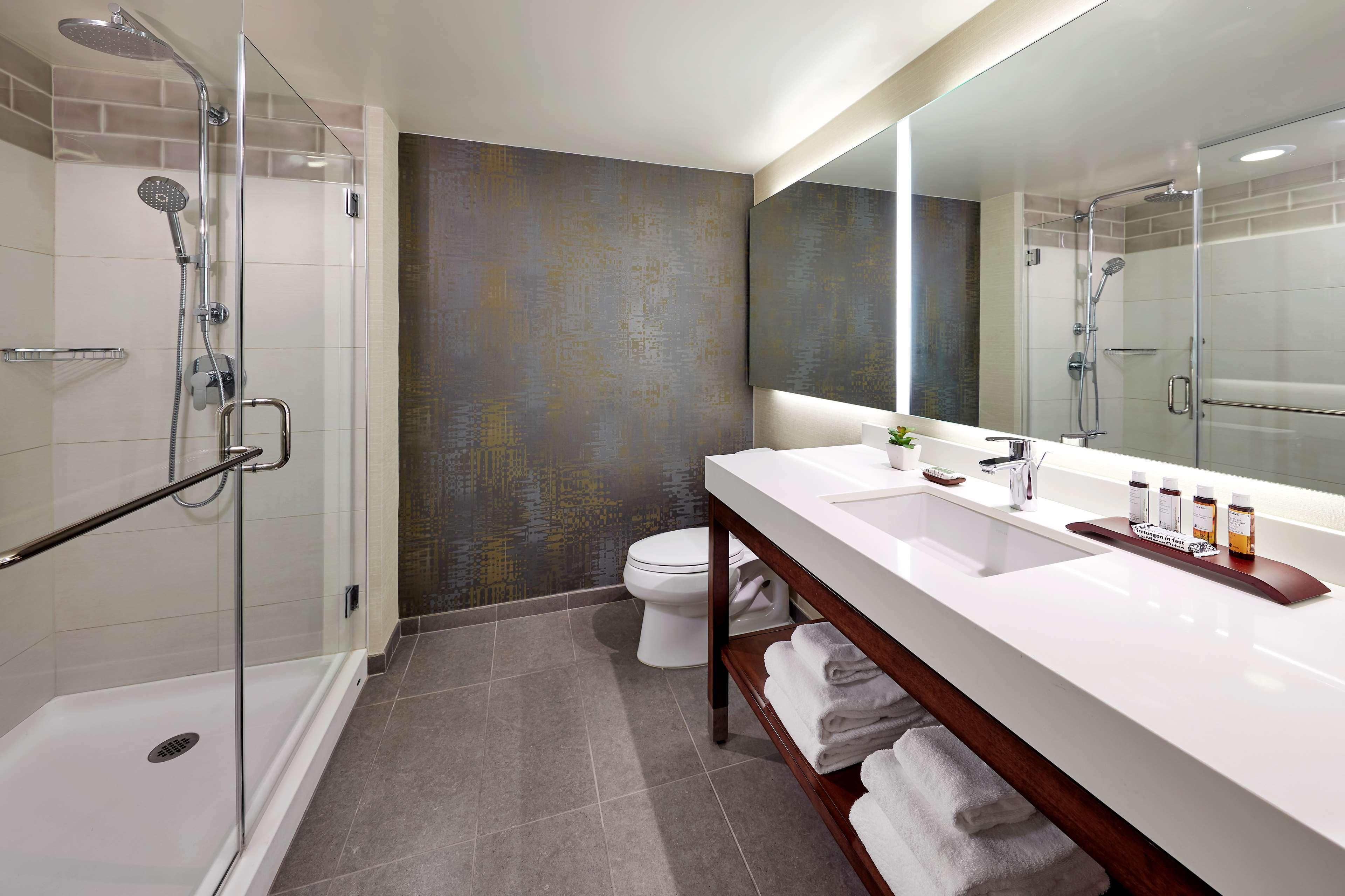 Hilton Garden Inn San Diego Old Town/Sea World Area Bagian luar foto