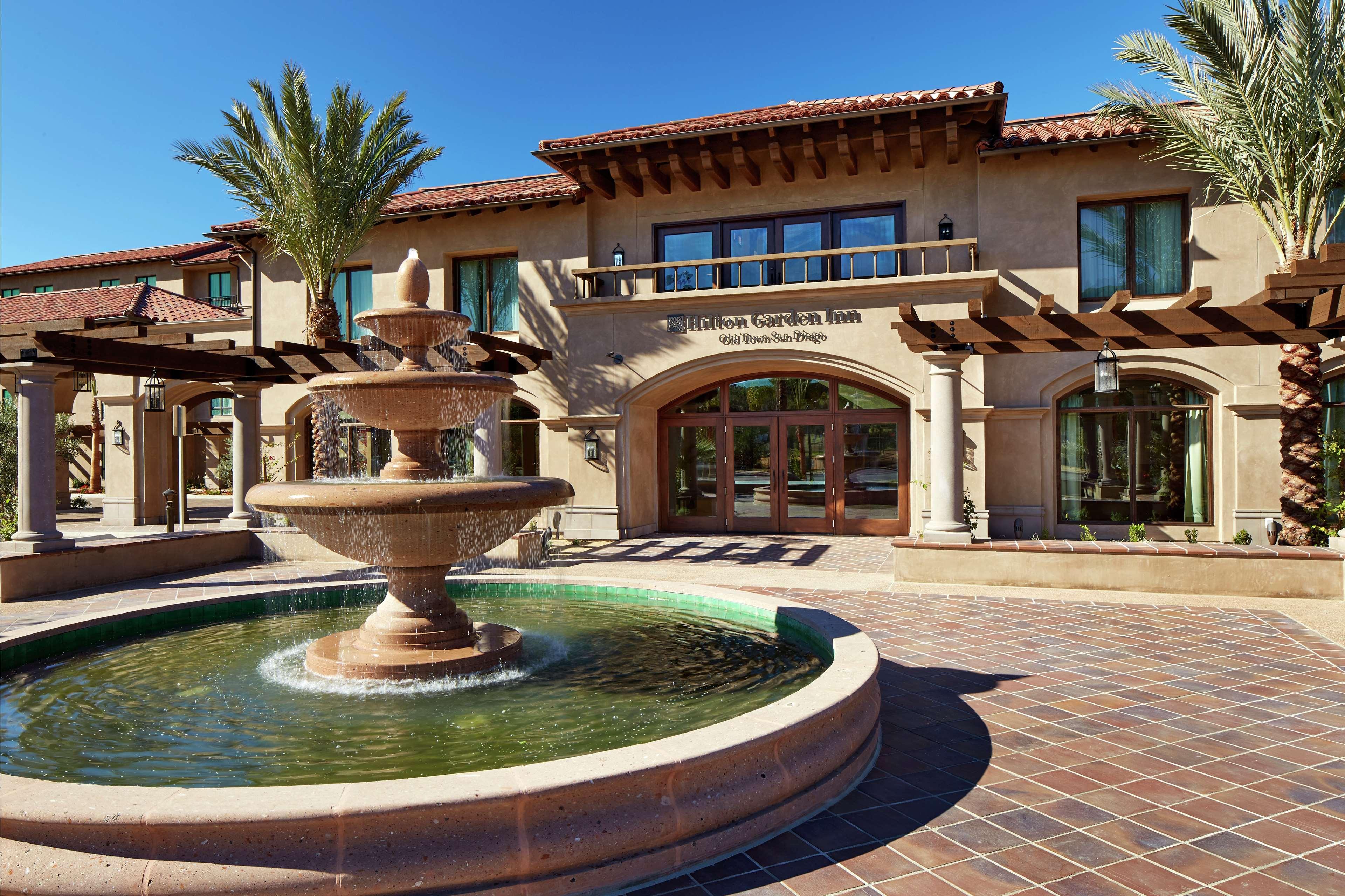 Hilton Garden Inn San Diego Old Town/Sea World Area Bagian luar foto