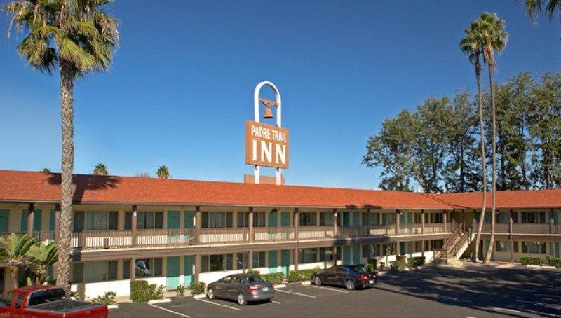 Hilton Garden Inn San Diego Old Town/Sea World Area Bagian luar foto
