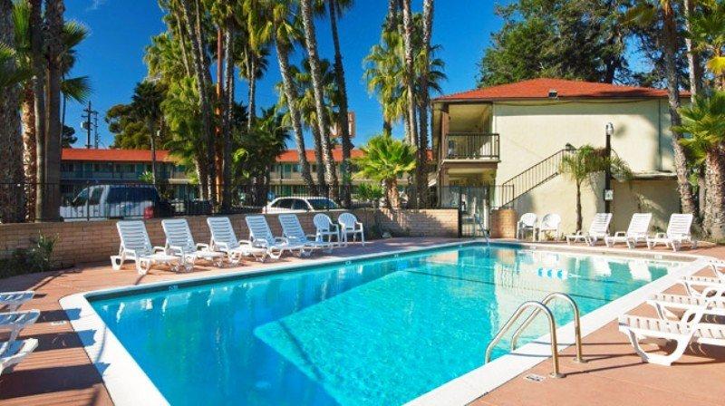 Hilton Garden Inn San Diego Old Town/Sea World Area Bagian luar foto