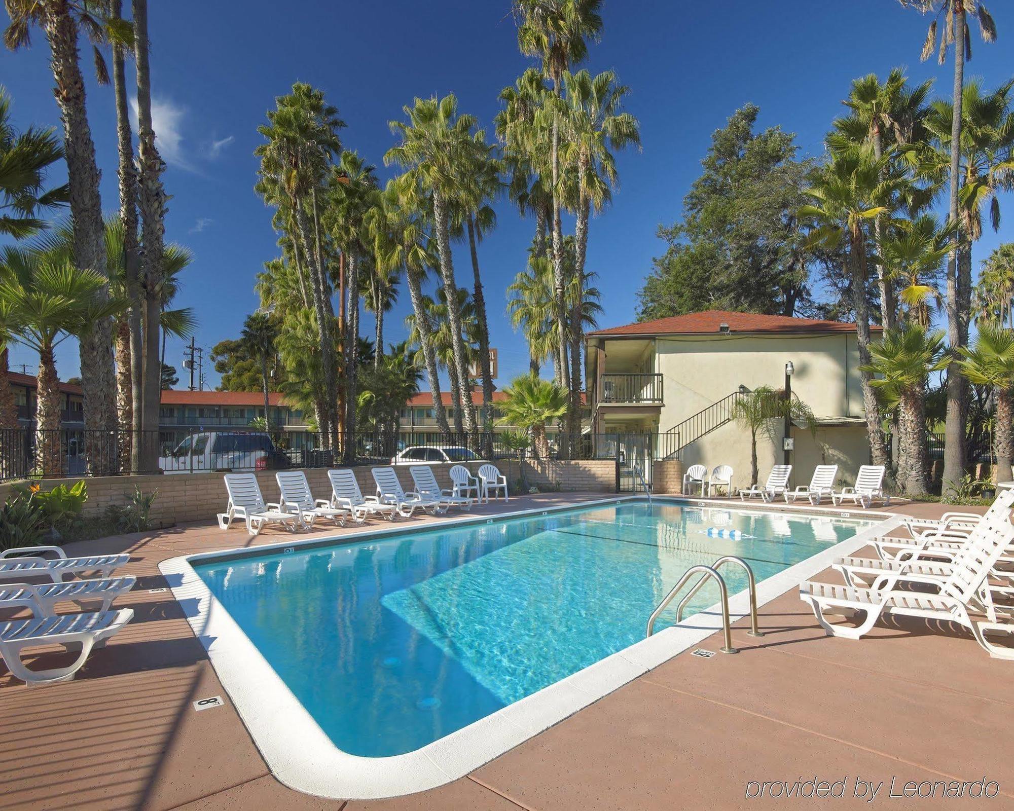 Hilton Garden Inn San Diego Old Town/Sea World Area Bagian luar foto